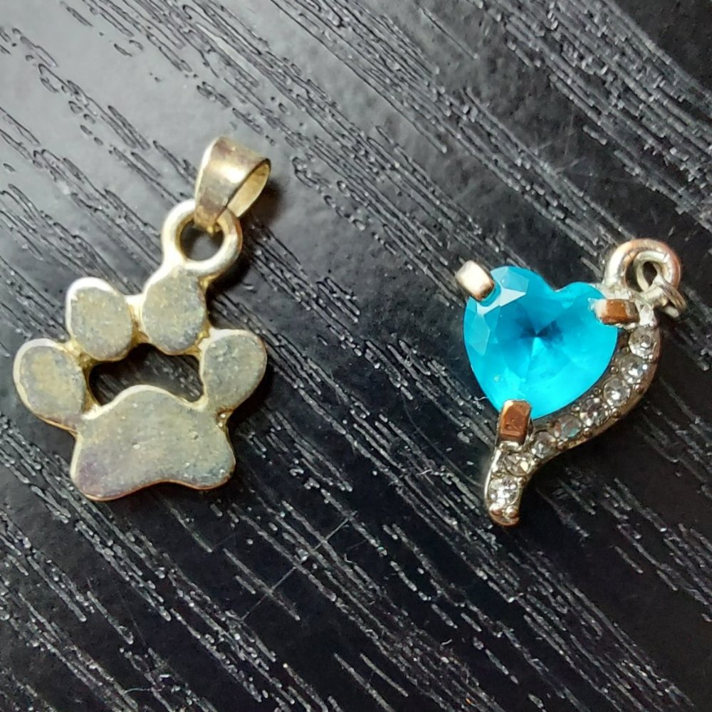 9$ SALE: 2 Necklace Charms